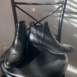 Steve Madden booties